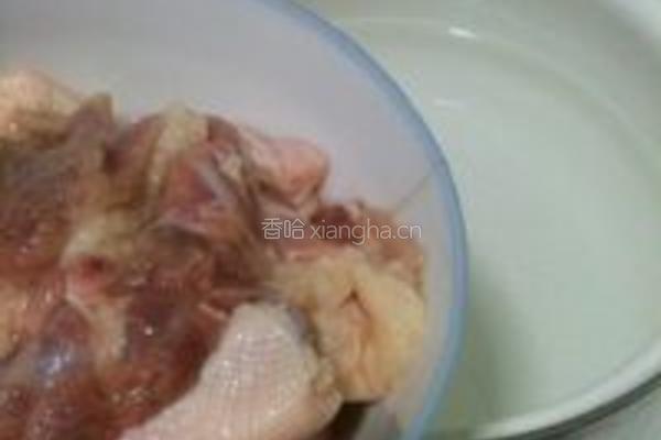 木藕鸭腿汤的做法图解3