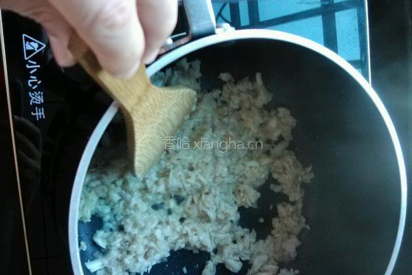 儿童营养早餐蛋卷的做法图解4