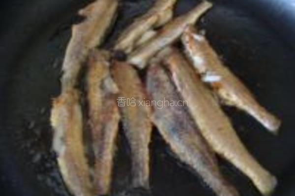 香辣小黄鱼的做法图解4