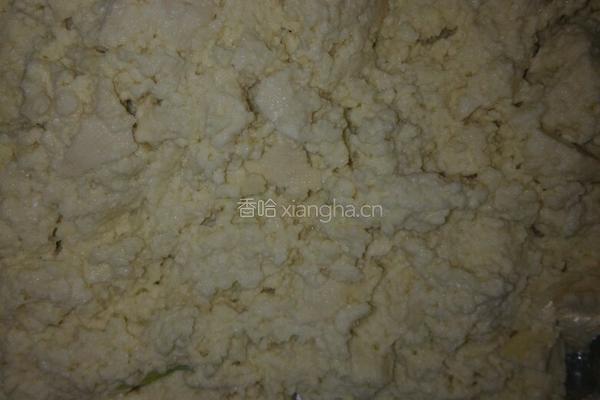 小葱拌豆腐的做法图解1