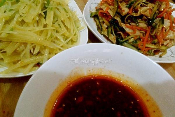煎饼卷菜的做法图解2
