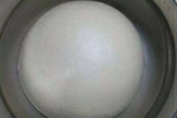 葡萄干蜜枣罗宋包的做法图解2