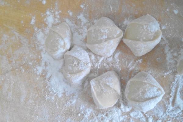自制香甜玫瑰花面包的做法图解3