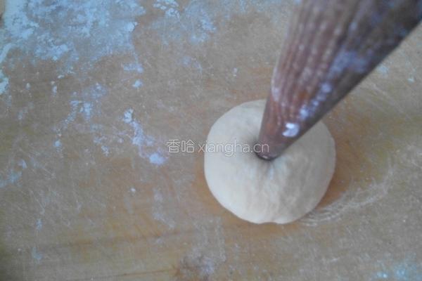 外焦里嫩甜甜圈的做法图解5
