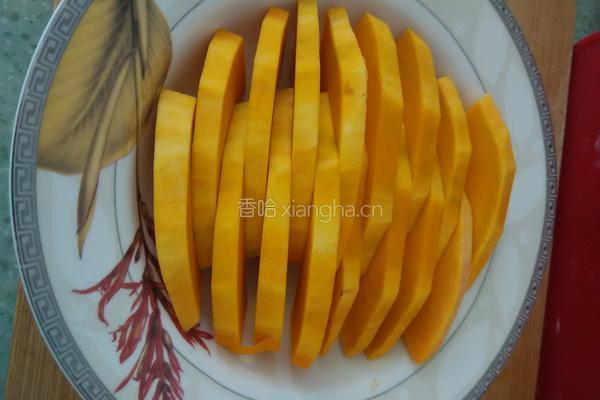 蜜汁南瓜的做法图解1