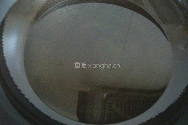 老干妈爆花蛤的做法图解3