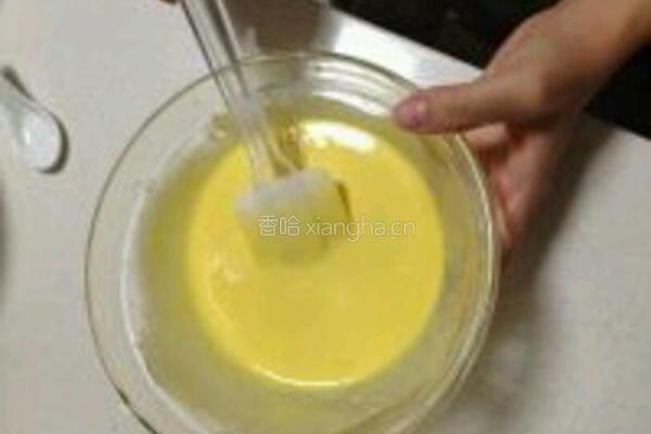 蔓越莓电饭煲蛋糕的做法图解4