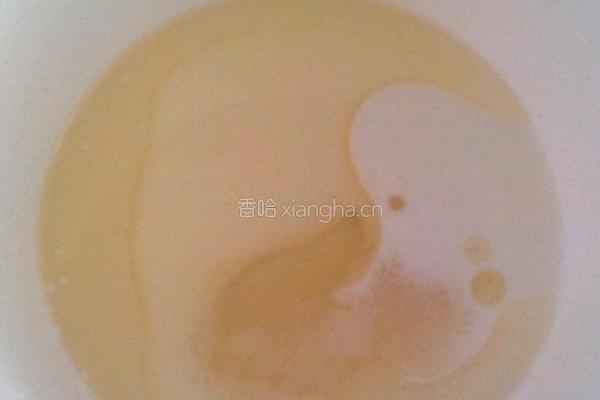 蜜桃果酱马芬的做法图解1