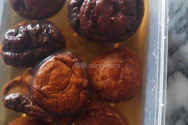香菇鲜肉盏的做法图解1