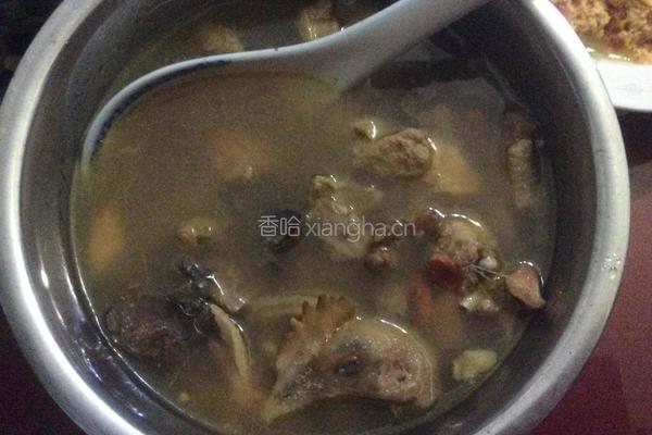 淡菜炖鸡