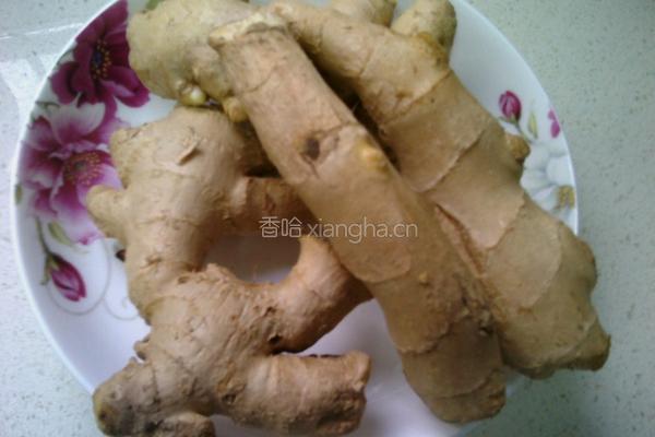 鹌鹑蛋烧肉的做法图解2