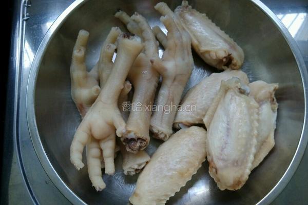 酱油鸡脚鸡翅的做法图解4