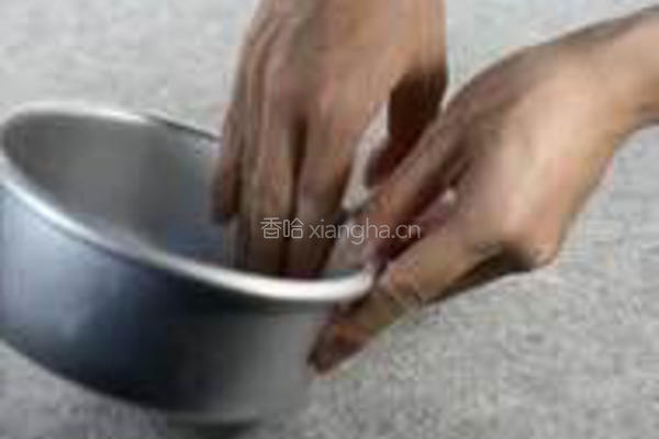 轻乳酪蛋糕的做法图解2