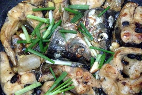 豆鼓炆草鱼