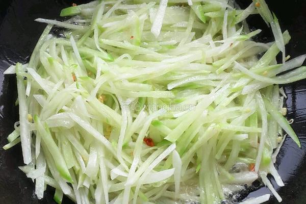 萝卜丝蒸米饭的做法图解3