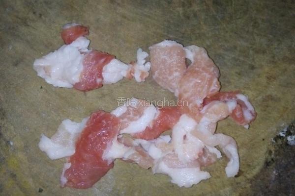 青椒小炒肉的做法图解2