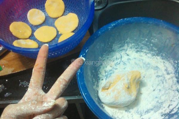 南瓜饼的做法图解2