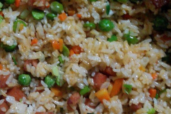青豆炒饭的做法图解7