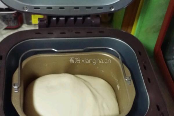 花边披萨12寸的做法图解1