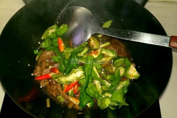 开胃辣椒肉片的做法图解4