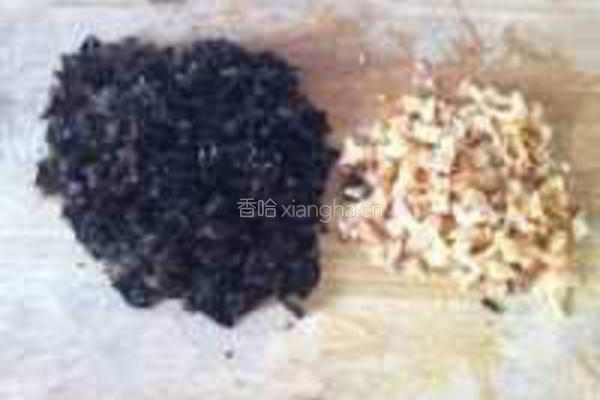 韭菜盒子的做法图解3