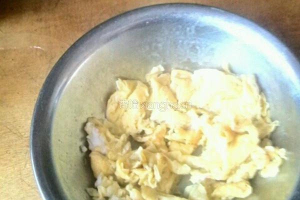 自制扬州炒饭的做法图解8
