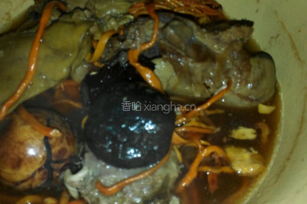 砂锅盐焗老鸭堡