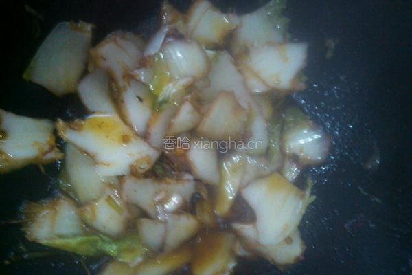 白菜炒木耳的做法图解3