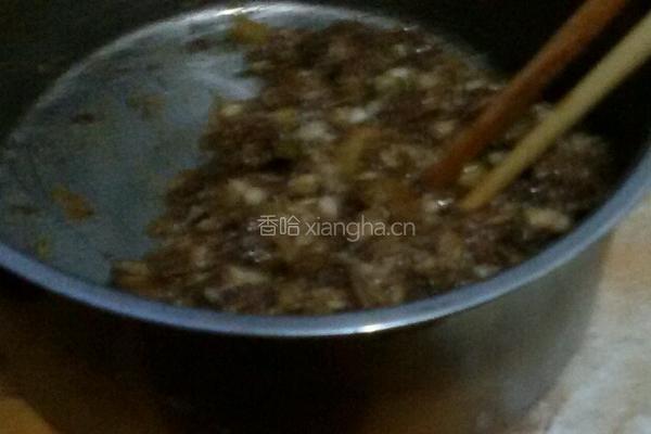门丁牛肉饼的做法图解1