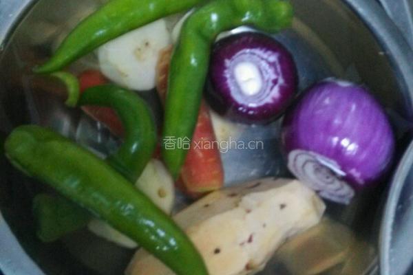 特色干锅的做法图解1