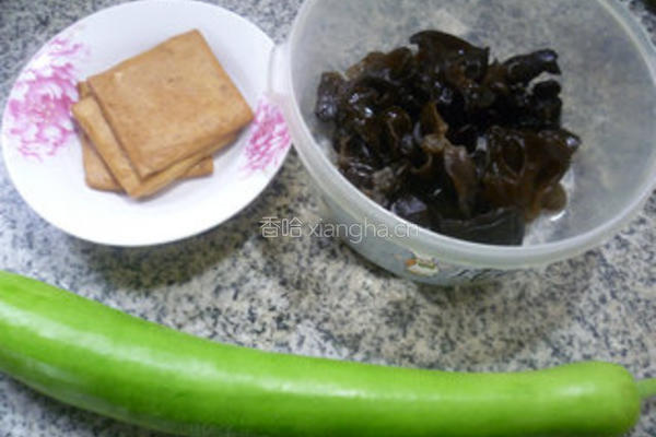 蚝油素三丝的做法图解1