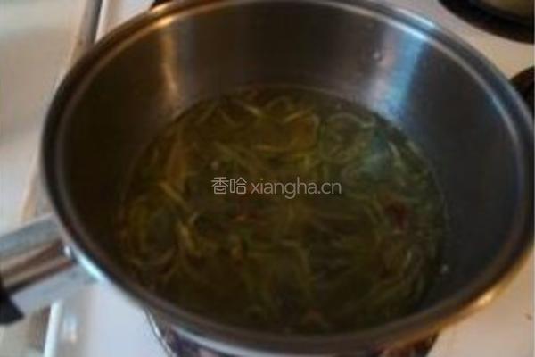 黄瓜鸡蛋面的做法图解5