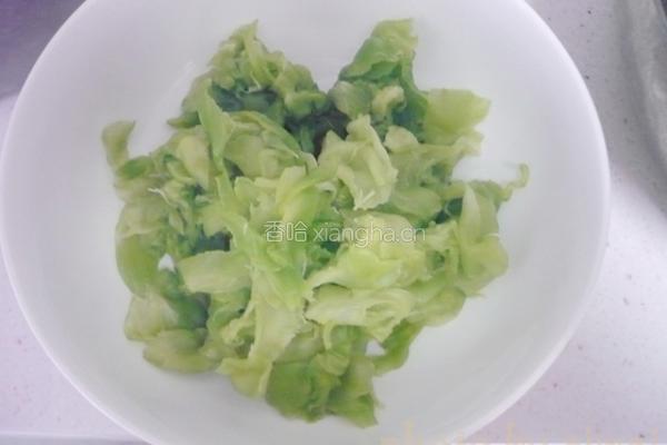 莴笋鲜榨菜的做法图解8