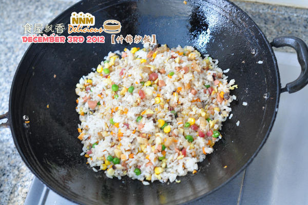 什锦炒饭的做法图解4