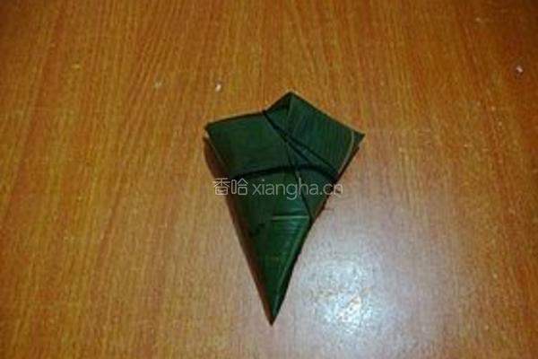 蜜枣牛角粽子的做法图解6
