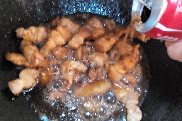 可乐红烧肉的做法图解7