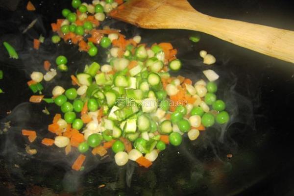 芝士鲜虾焗饭的做法图解11
