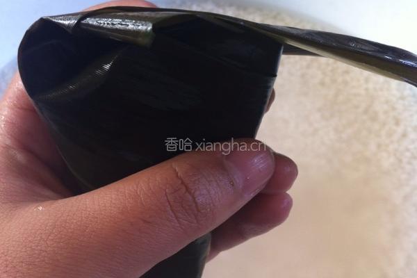豆沙蜜枣棕的做法图解4