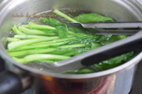 葱油菜心的做法图解3