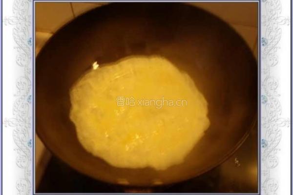 金枪鱼拌饭的做法图解1