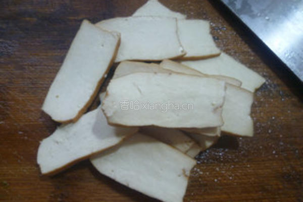 香干五花肉炒青瓜的做法图解4