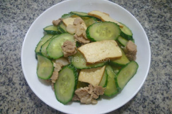 香干五花肉炒青瓜的做法图解13