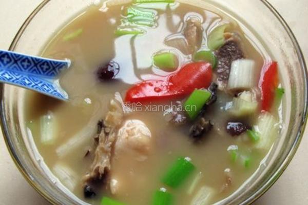 川芎白芷鱼头汤的做法图解8