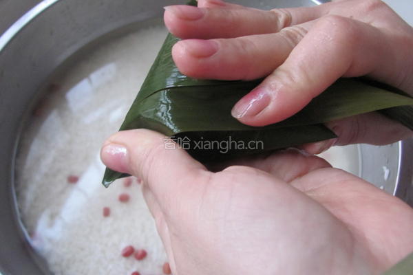 红豆蜜枣粽的做法图解7