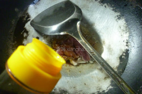 里脊肉香干炒双椒的做法图解5