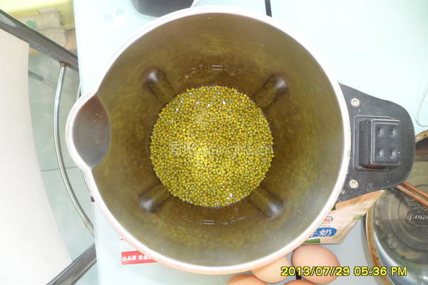绿豆冰淇淋简易的做法图解3