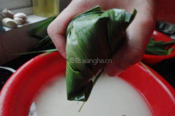 双豆蜜枣粽的做法图解7