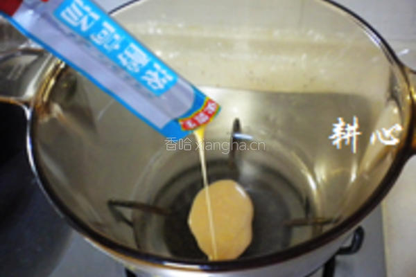 鲮鱼滑生菜汤的做法图解2