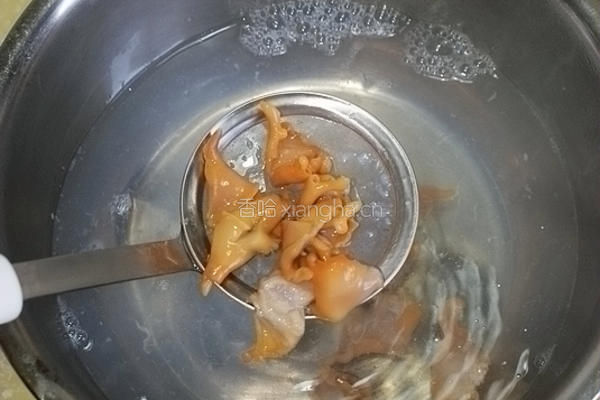 赤贝拌菠菜的做法图解2