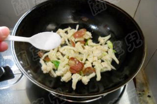 腊味菜花粉丝煲的做法图解7